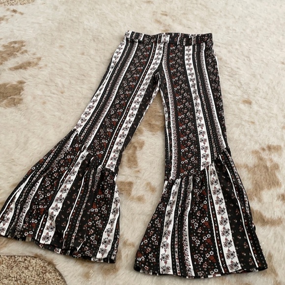 art class Other - Boho girls pants